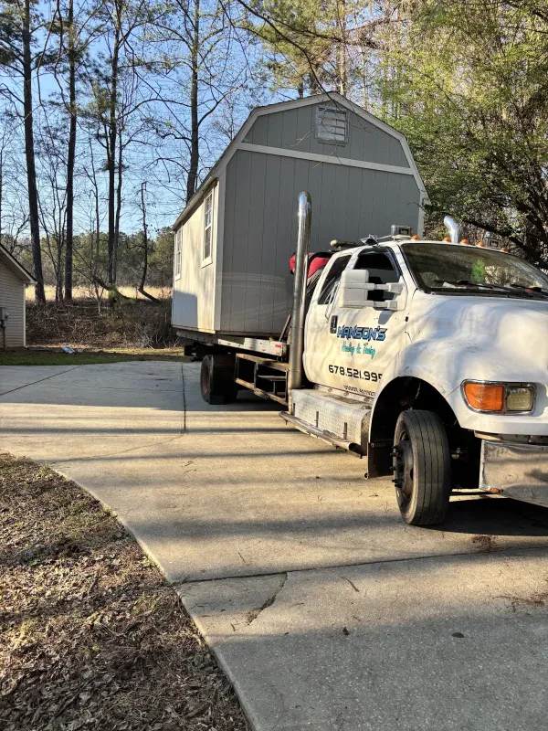 Hanson's Hauling and Towing - photo 3