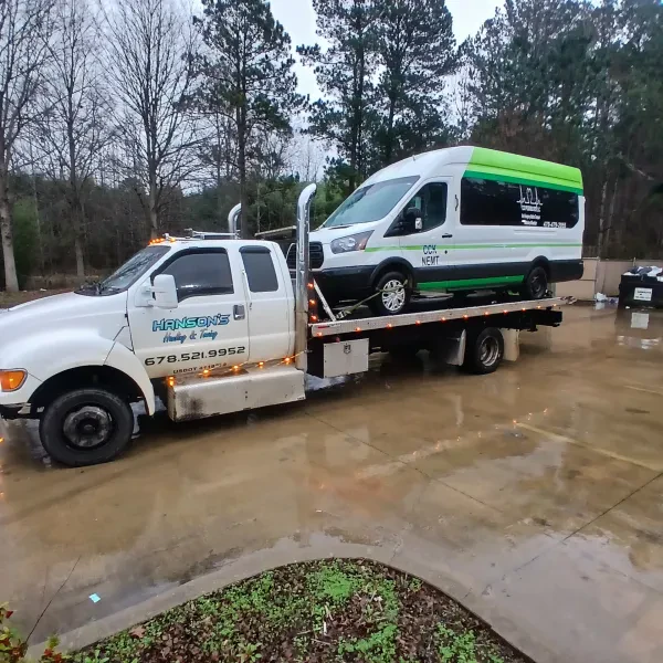 Hanson's Hauling and Towing - photo 4