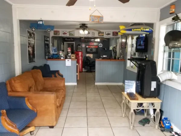 D & D Automotive and Towing - photo 2