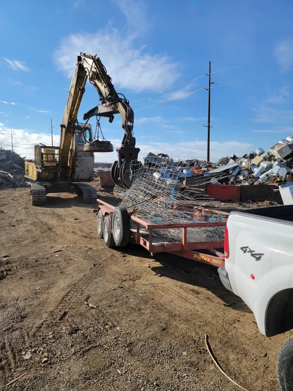 Othello Basin Salvage & Recycling - photo 2