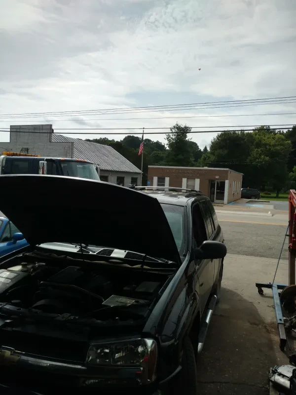 Wayne's Auto Repair & Towing - photo 4