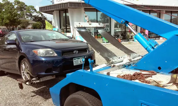 Fast Eddie's Towing & Hauling - photo 3