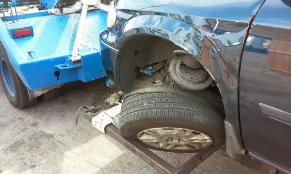 Fast Eddie's Towing & Hauling - photo 4