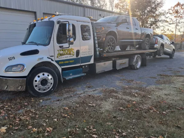 Autow's Wrecker & Garage - photo 2