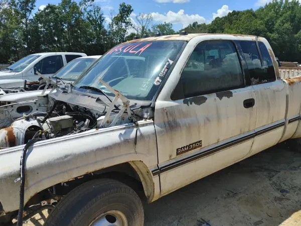 Cox Auto Salvage - photo 2