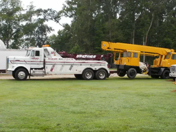 Staton's Wrecker & Tire - photo 2