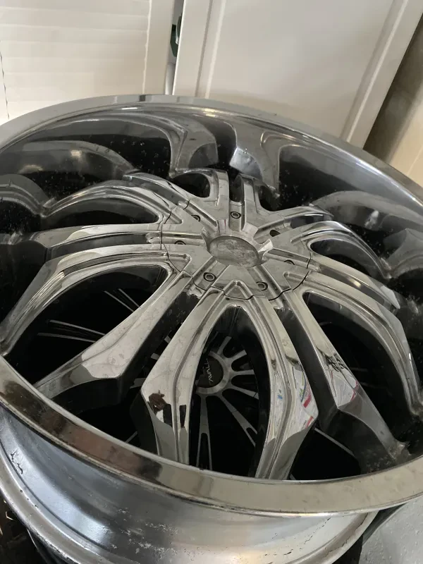 RH's Used Tires N Details - photo 4