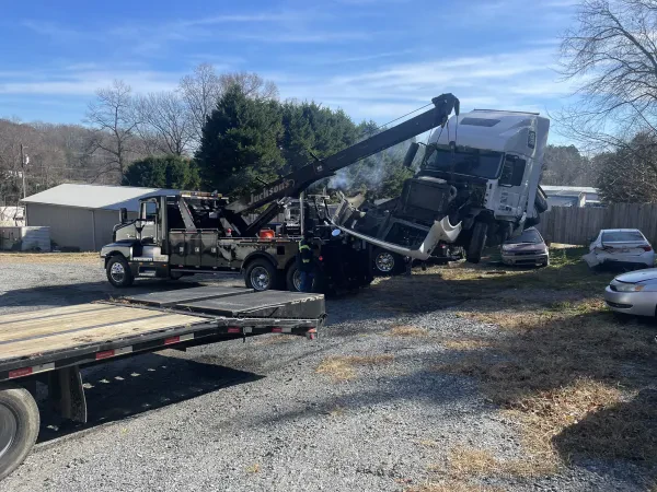 Jacksons Wrecker Service LLC - photo 2