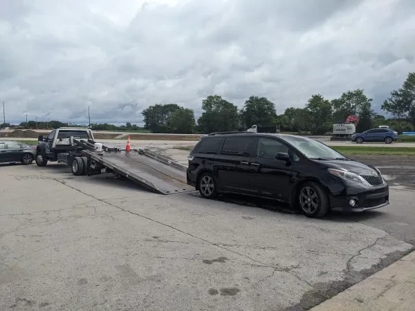 Sandusky Towing LLC - photo 2