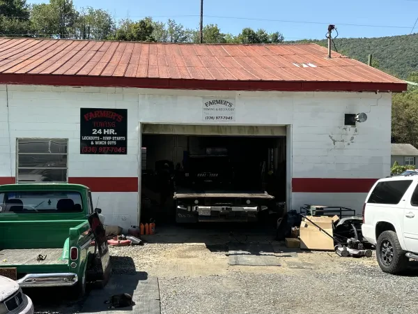 Farmer’s Towing - photo 2