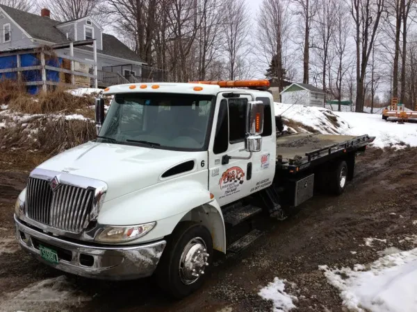 B&B Towing and Recovery / Truck Repair and Tire Center - photo 4