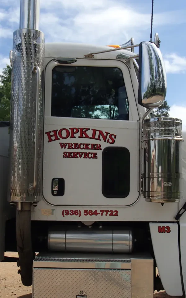 Hopkins Wrecker Service - photo 3