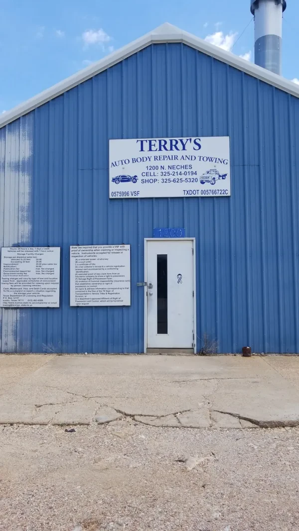 Terrys Auto Body Repair - photo 2