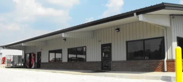 Hi Way 101 Auto & Truck Parts - photo 4