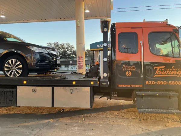 Integrity Towing LLC - photo 2