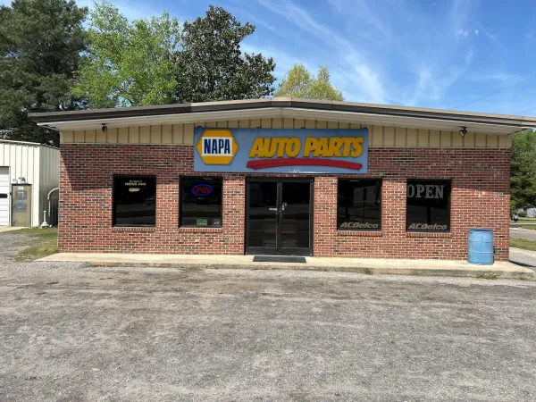 Deans #1 Auto Parts - photo 3