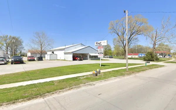 Ray's Auto Body - photo 3