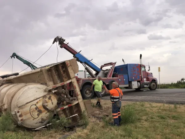 Jode Trucking Inc, Towing Services - photo 3