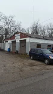 Gil's Auto Repair & Salvage