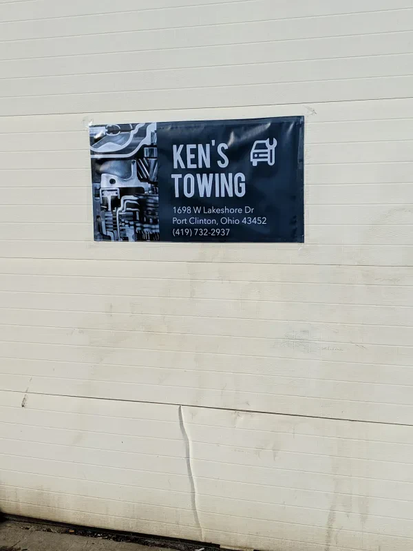 Ken's Body & Paint Towing - photo 2