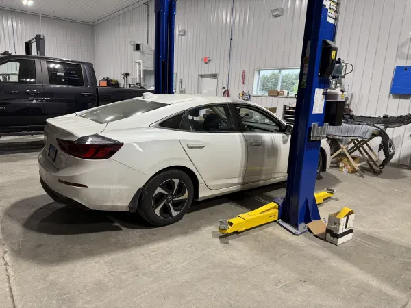 Mickelson's Auto Body - photo 2