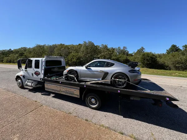 DeArmond Collision & Towing - photo 2