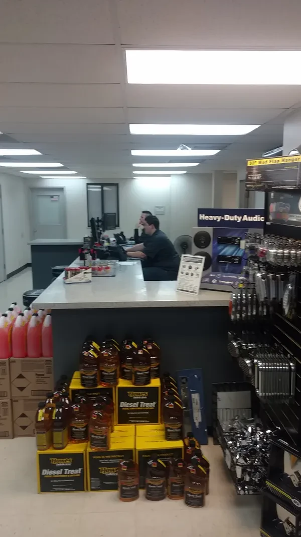 Tri-State Truck Center, Inc Springfield MO - photo 2