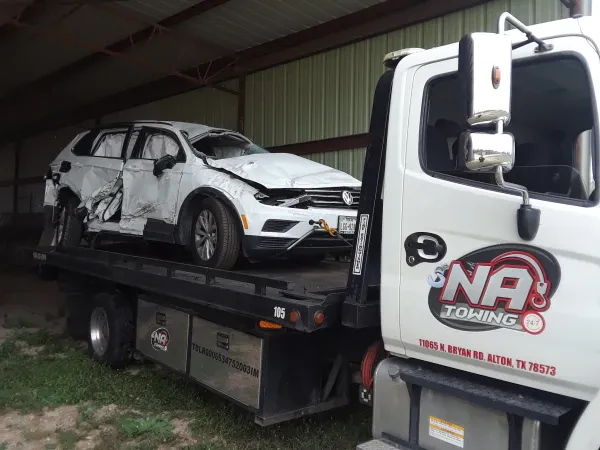 NA TOWING SERVICE LLC - photo 3