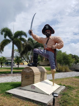 Treasure Island Community Center Park