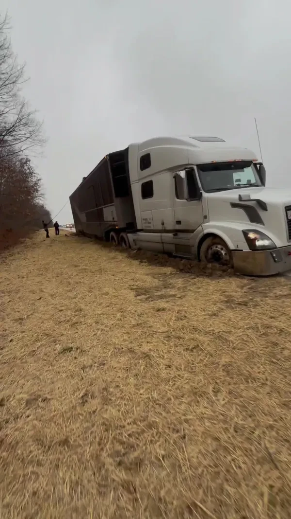 Rick's Towing Inc - photo 2
