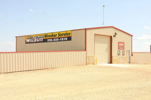 Wilson Wrecker Service - photo 3