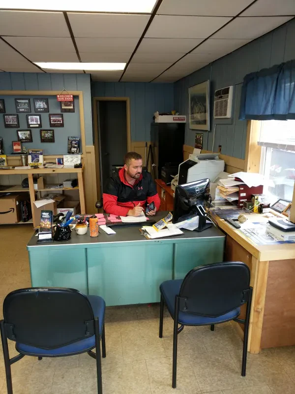 Leroy's Auto Sales & Service - photo 3