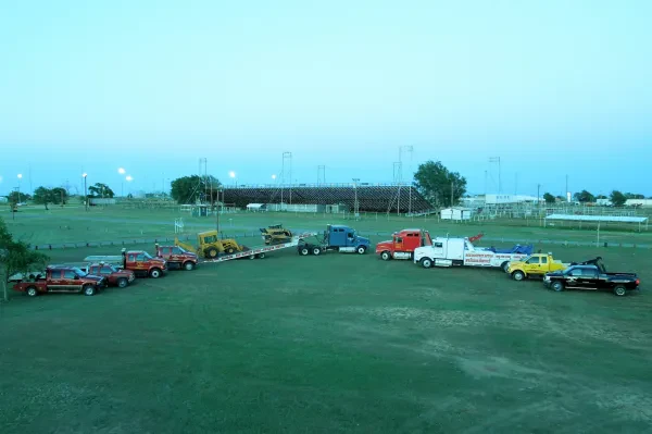 Bob Douthit Auto - photo 2