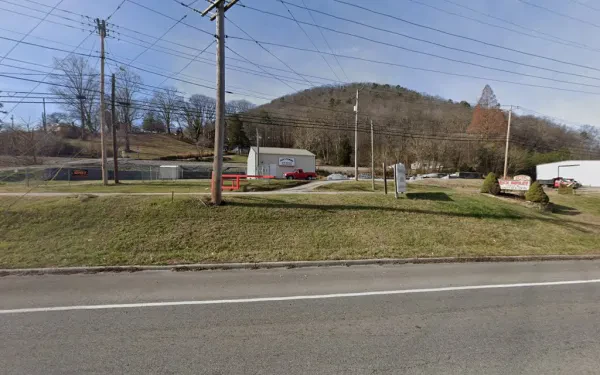 Sam's Towing - photo 3