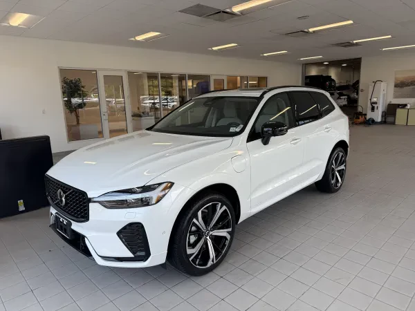 Empire Volvo Cars Smithtown - photo 3