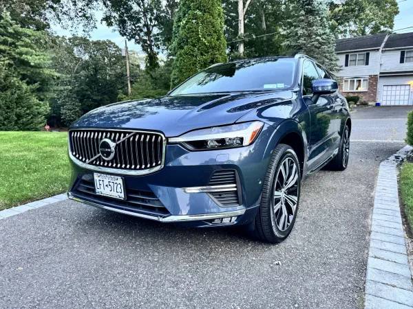Empire Volvo Cars Smithtown - photo 4