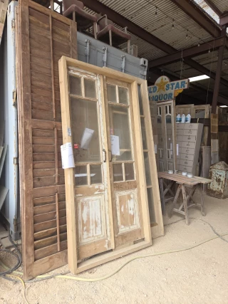 Antiques & Vintage Round Top
