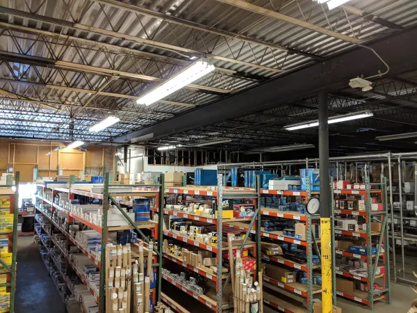 Car Parts Warehouse - photo 2