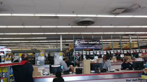 Car Parts Warehouse - photo 2