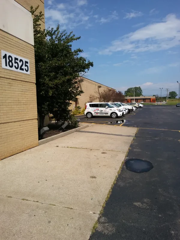 Car Parts Warehouse - photo 4