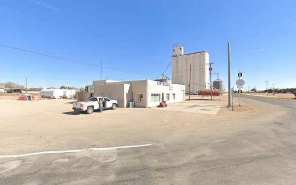 Hart Auto & Farm Supply Inc - photo 4