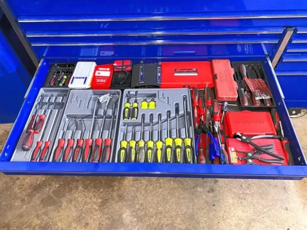Tommy's Auto Garage - photo 2