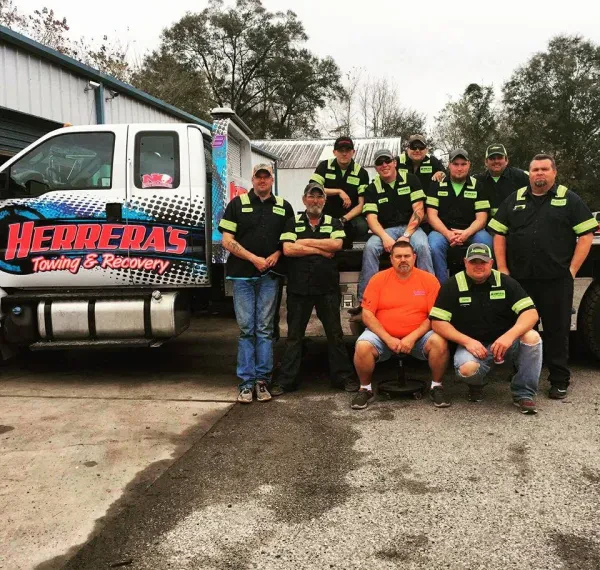 HERRERA'S TOWING & RECOVERY - photo 2