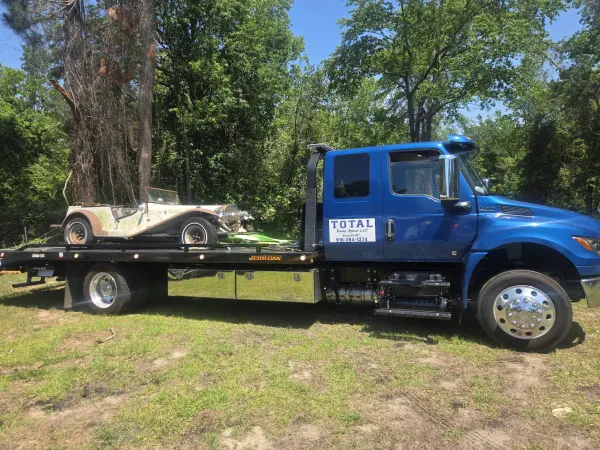 TOTAL TOWING & REPAIR, LLC - photo 3