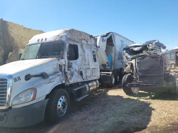 24 Hr Auto/Diesel repair Towing - photo 3