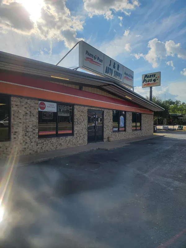 J & R Auto Supply - photo 3