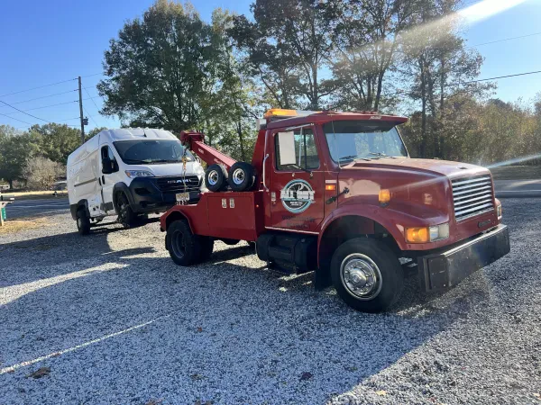 All Out Towing and Transport - photo 4