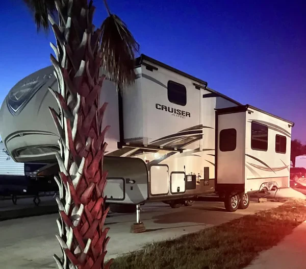 Bestway RV - photo 2