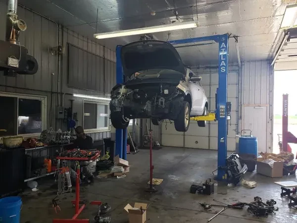 Feldkamps West Automotive & Towing - photo 4