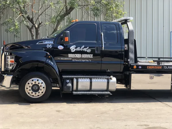 Balde's Tire & Wrecker Service - photo 2